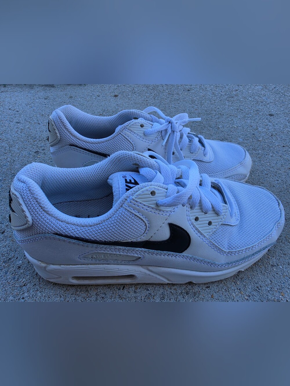 Nike Air Max 90 White Black Sneakers CQ2560-101 Women's Size 7